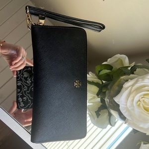 Tory Burch Wallet